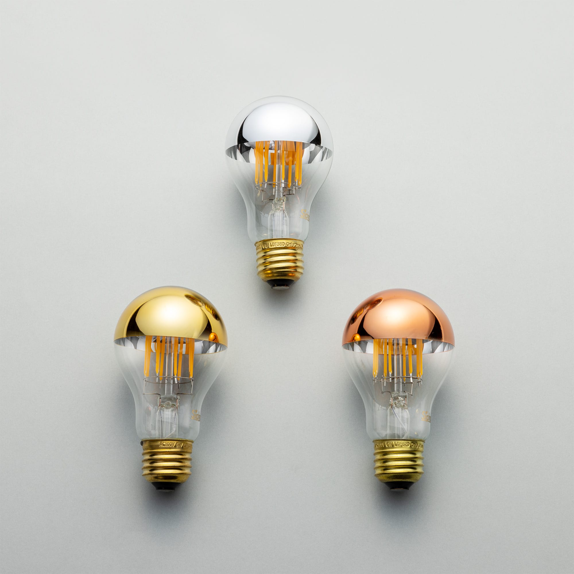 ミラーLED電球 φ60(E26)45W相当 ゴールド 2700K電球色 LT-BB007-04-G141 φ60 カラーの違い（左からゴールド・シルバー・コッパー）