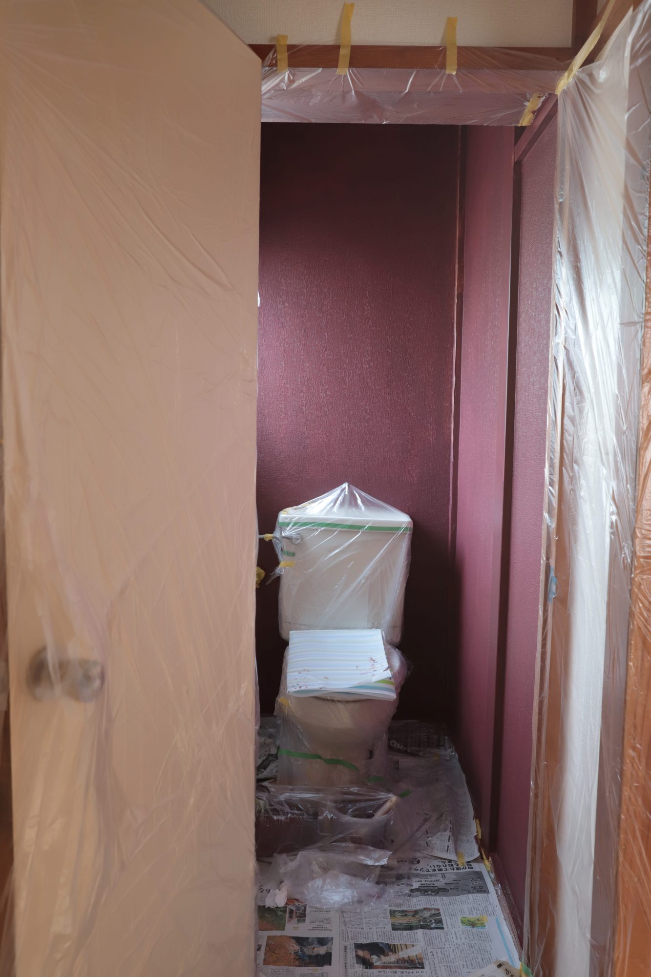 築古戸建のトイレ改装！壁と天井を『ベンジャミンムーアペイント』で塗ってみた160