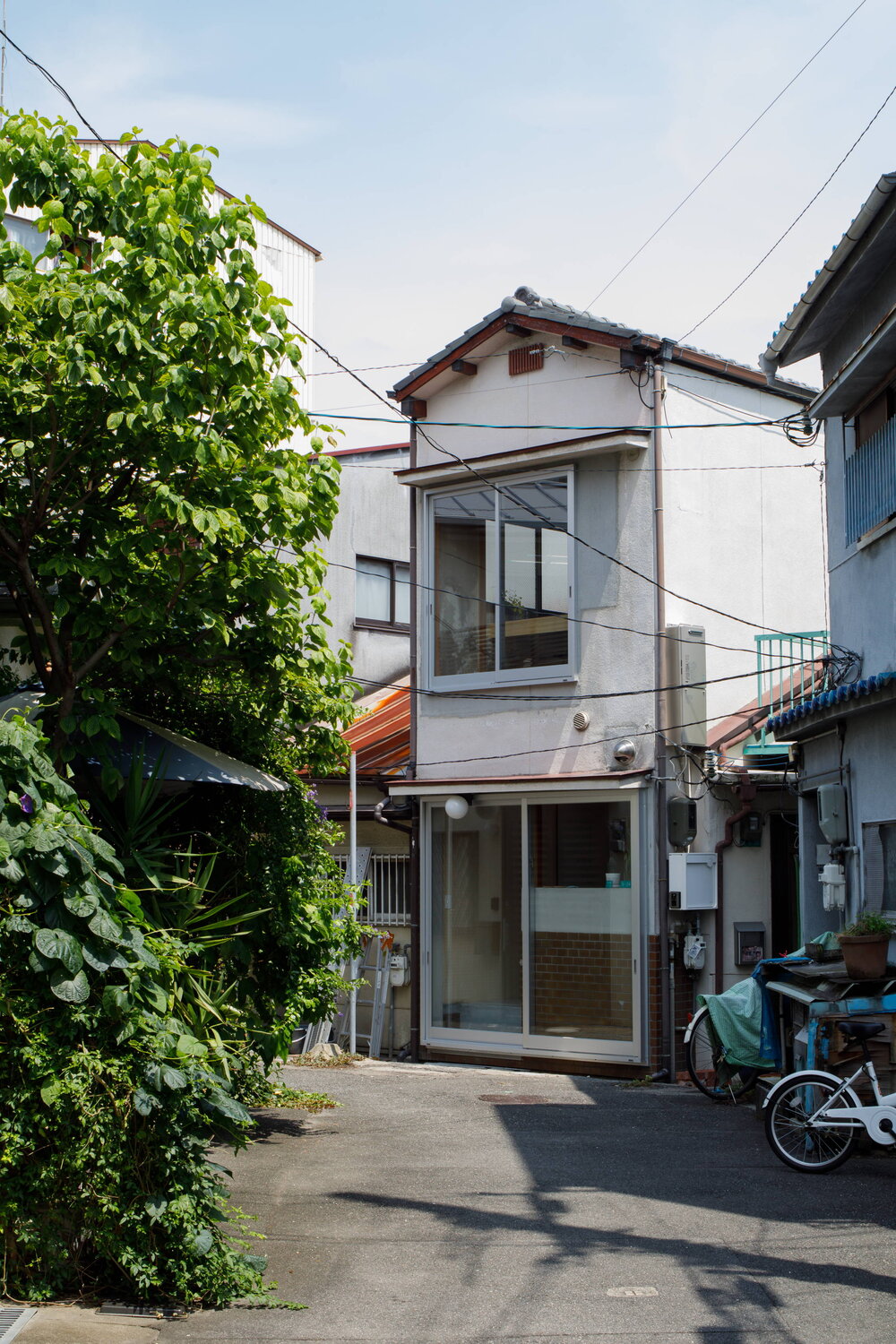 機能を集約し、時々での変化を楽しむ。コンパクトな家で豊かに暮らす