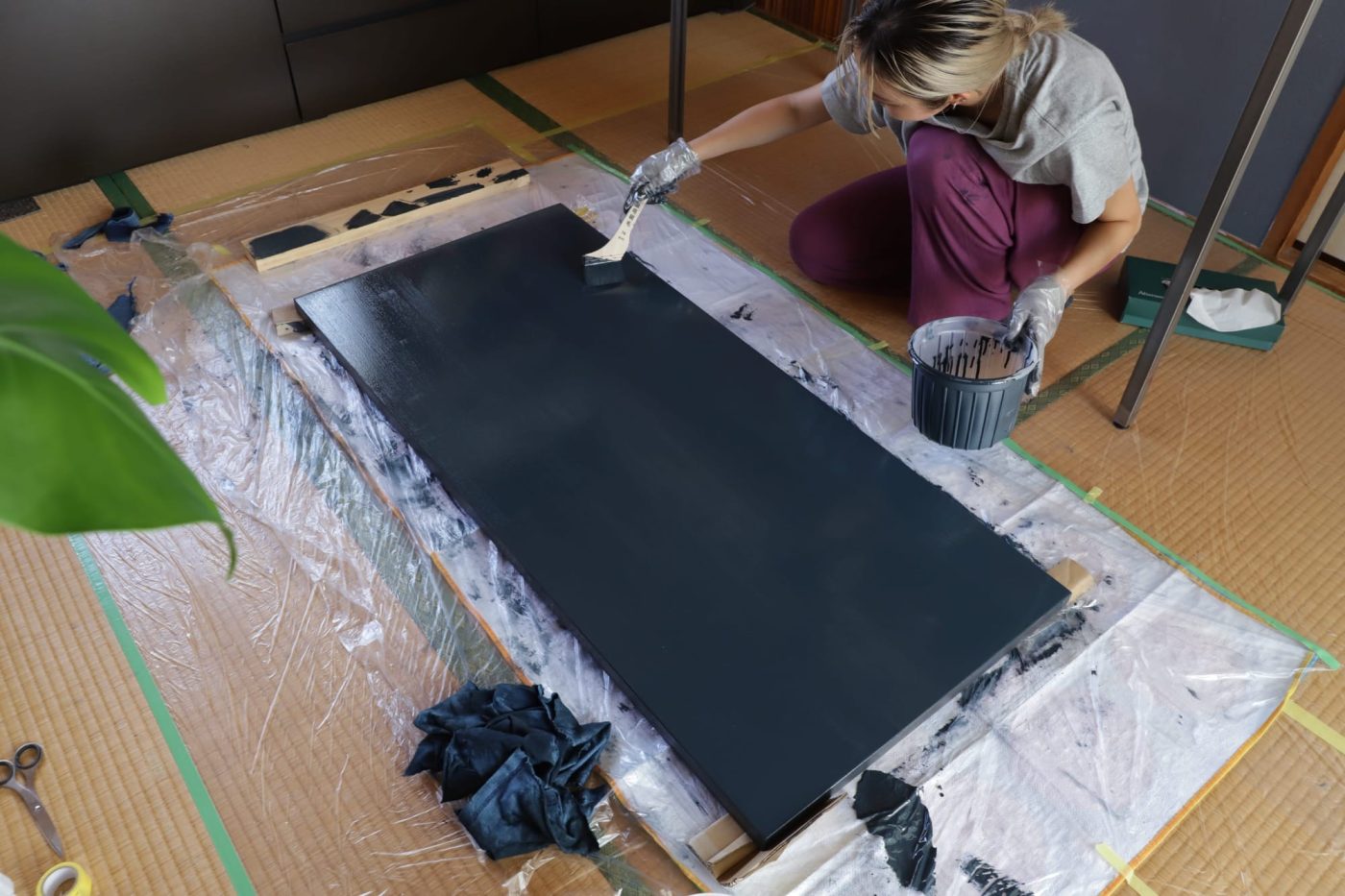 お気に入りの椅子に合わせて、“カラー天板”のデスクをつくってみた！155