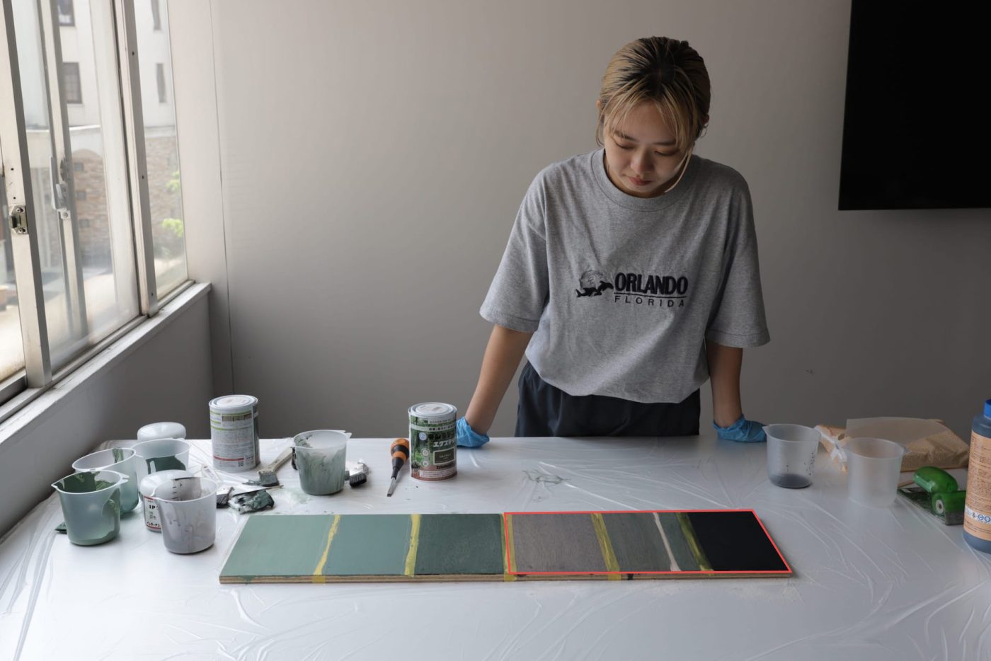 お気に入りの椅子に合わせて、“カラー天板”のデスクをつくってみた！67