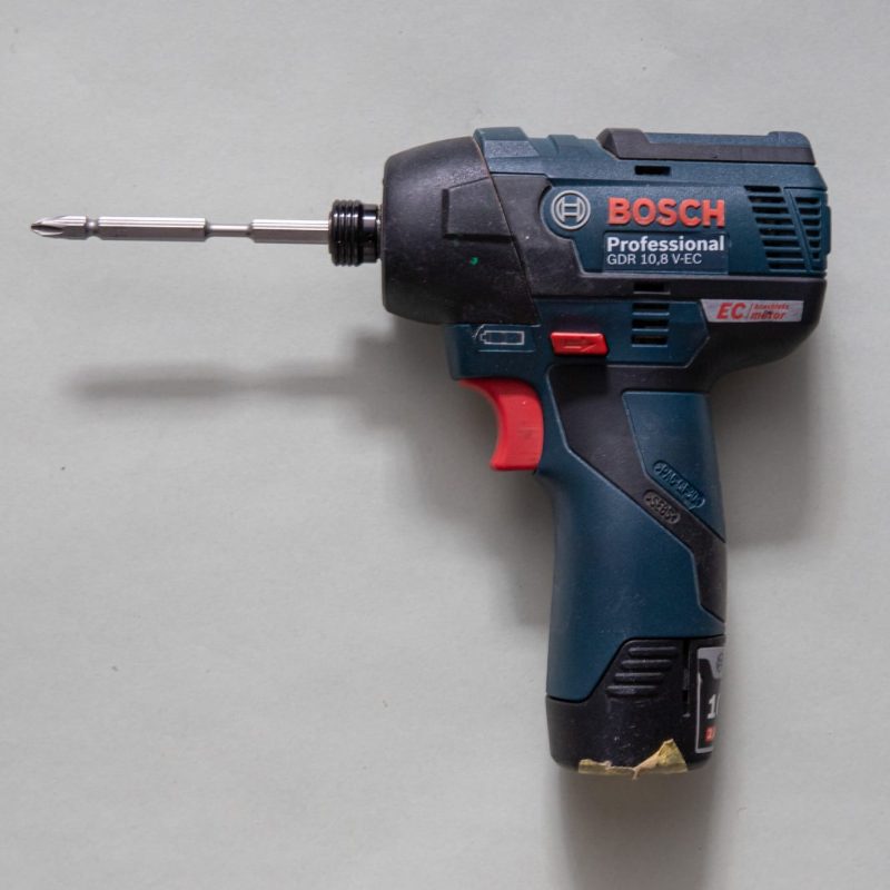 インパクトドライバー