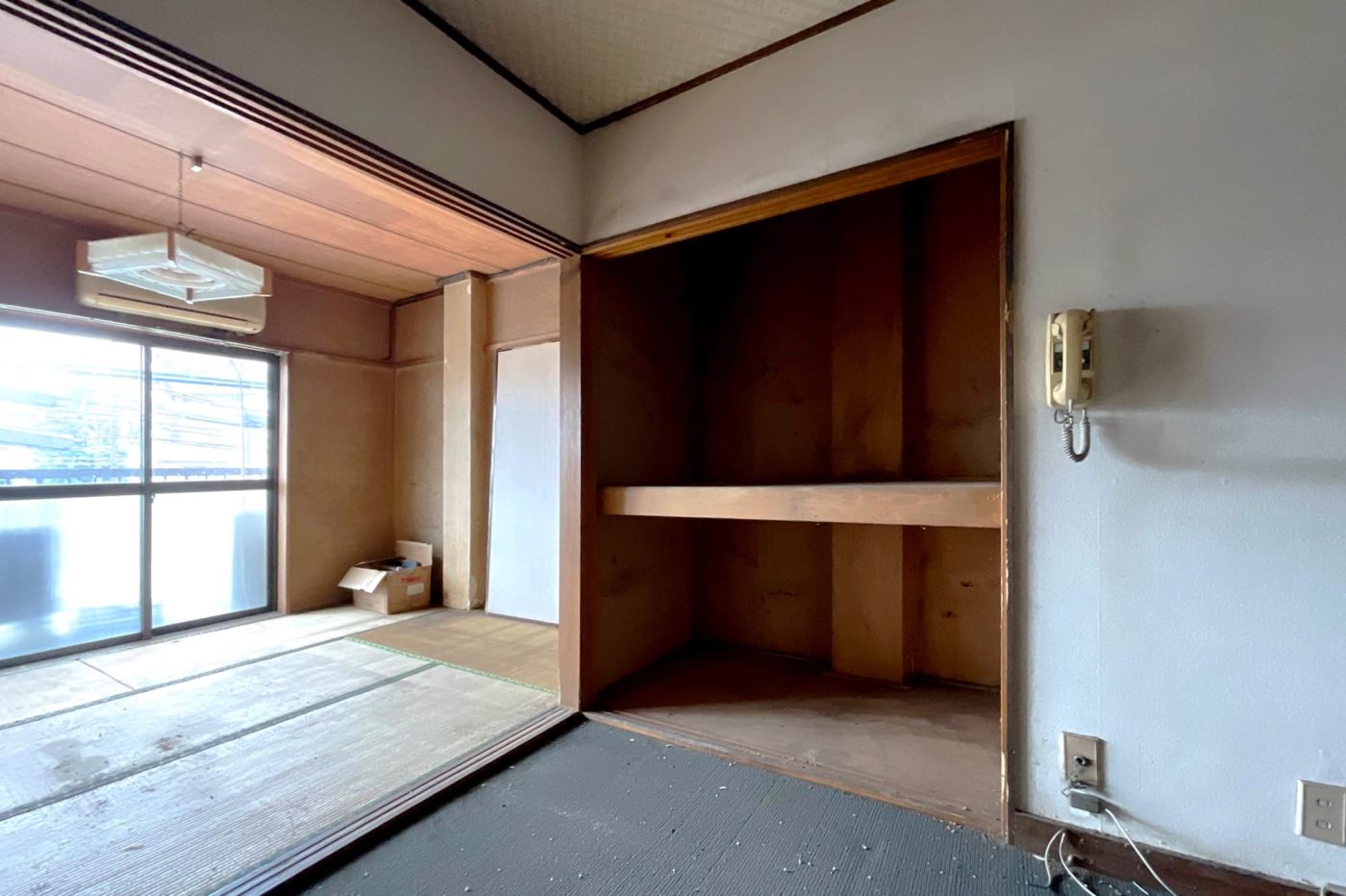 時代にそぐわなくなってしまった住戸面積とクラシックな内装。