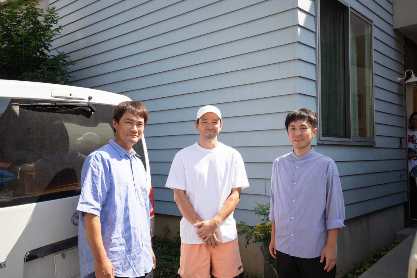 亮佑さん（中央）と、AIDAHO代表のお二人（左 長沼さん、右 澤田さん）。