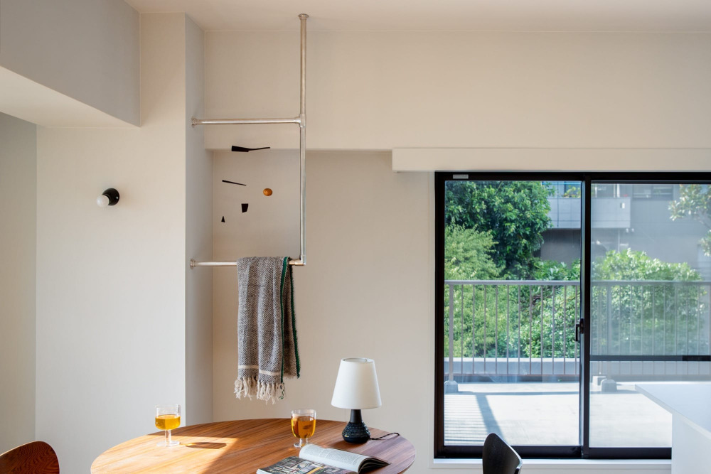 メタルハンガーライン