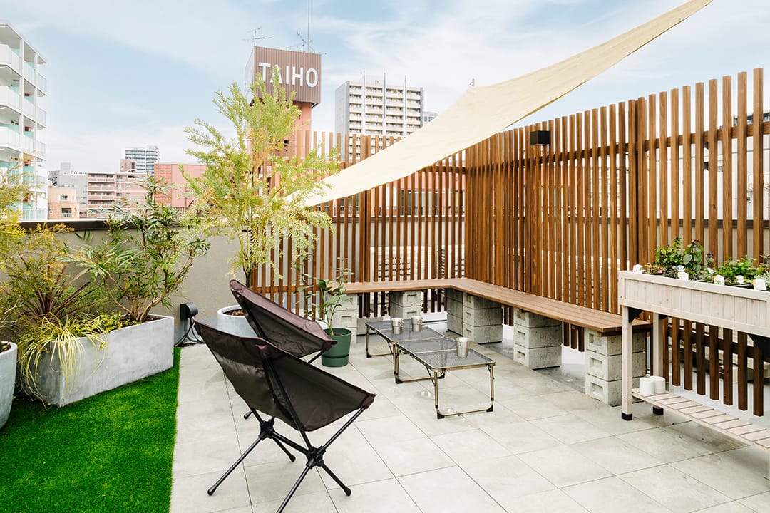 ”木とタイルで魅せる”。ありふれたビルに個性をつくり出すオフィスビルのリノベーション15