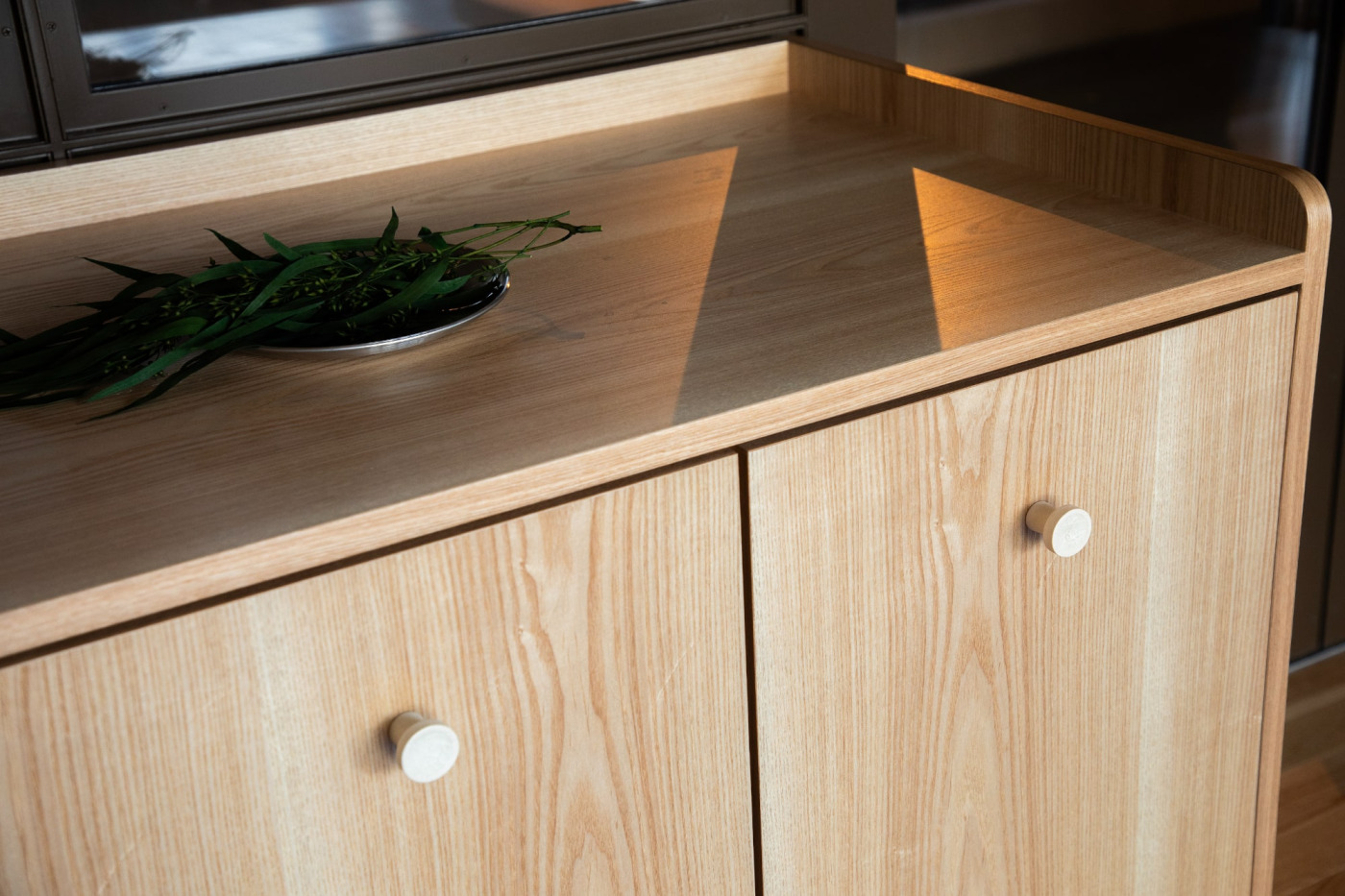 街中のカフェで仕事や読書をするように。ほどよい距離感をたもちながら「一人時間」が過ごせる、ひとり暮らし賃貸15