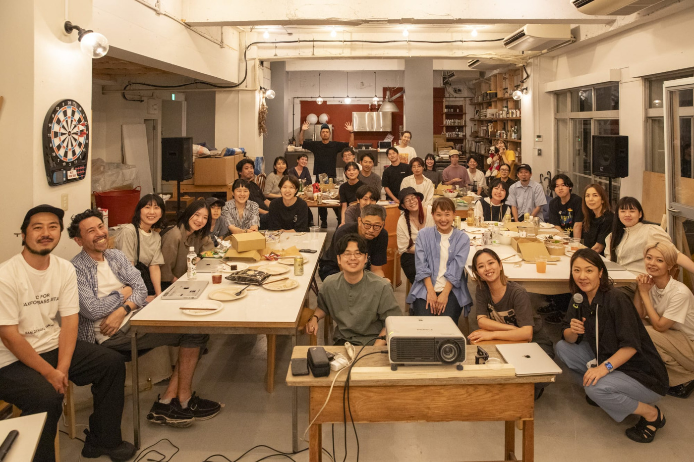 今年は大阪ショールームのオンライン参加組と合わせてのハイブリッド開催です。