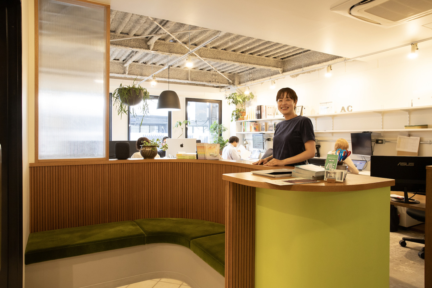 街に全開！毎日違う顔を見せる1階は、通りすがりも巻き込む『やってみたい』が集まる場所14