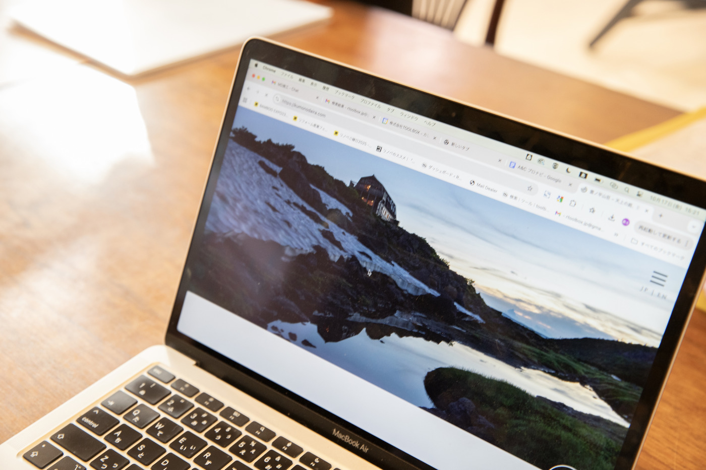 街に全開！毎日違う顔を見せる1階は、通りすがりも巻き込む『やってみたい』が集まる場所28