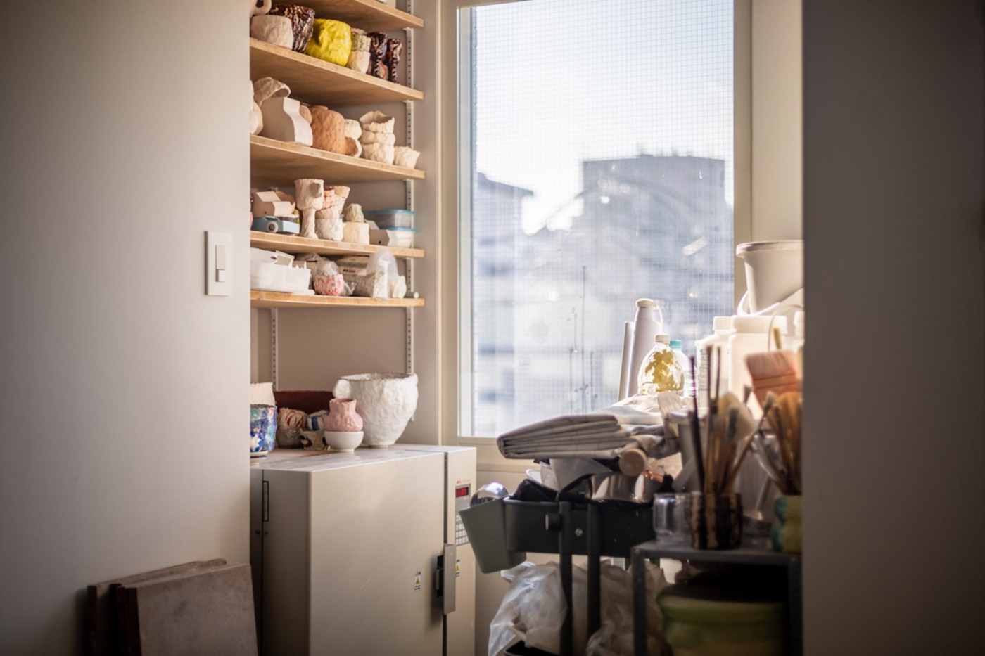 3回目の家づくりは戸建てリノベ！日当たり不足を克服する、イエローの吹き抜け階段がある家29