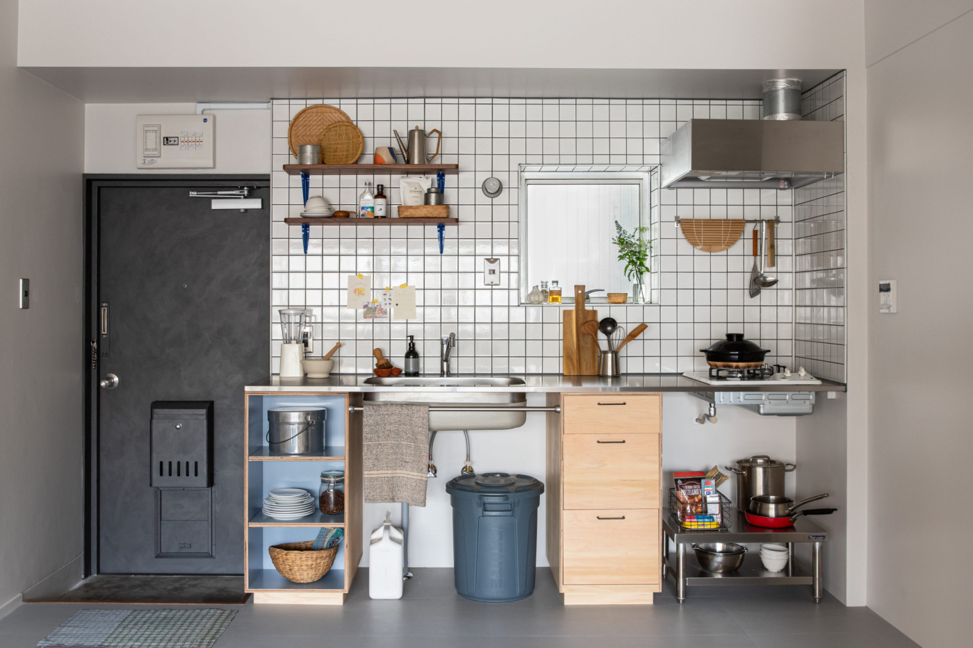 お気に入りのキッチン道具をディスプレイするように。