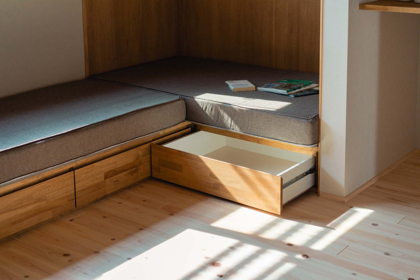 築28年戸建ての1階リノベ。玄関・洗面・LDK、家族の暮らしのベースになる場所を心地よく整える11