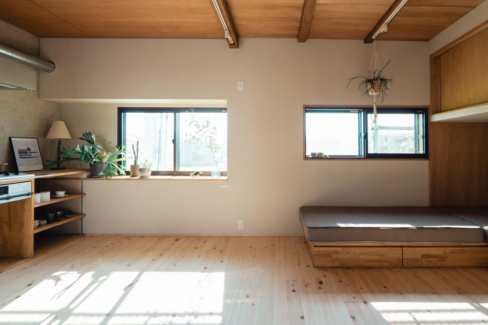 築28年戸建ての1階リノベ。玄関・洗面・LDK、家族の暮らしのベースになる場所を心地よく整えるVol.1