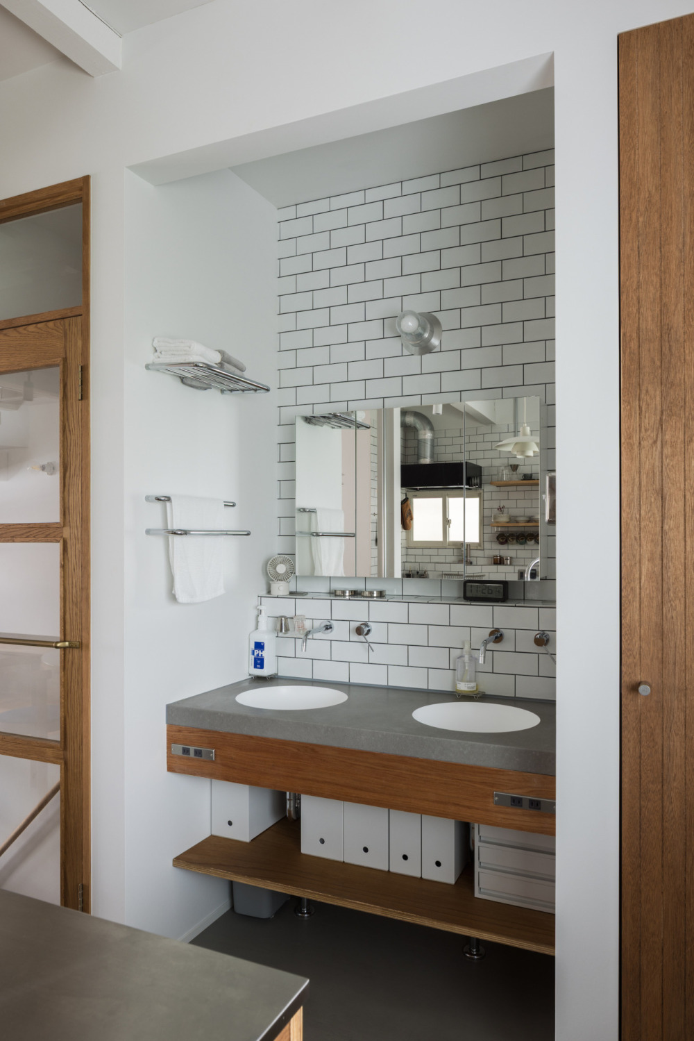 実家を引き継ぎ、“集まるリビング”を中心に再構築した、3世代6人の住まいVol.7