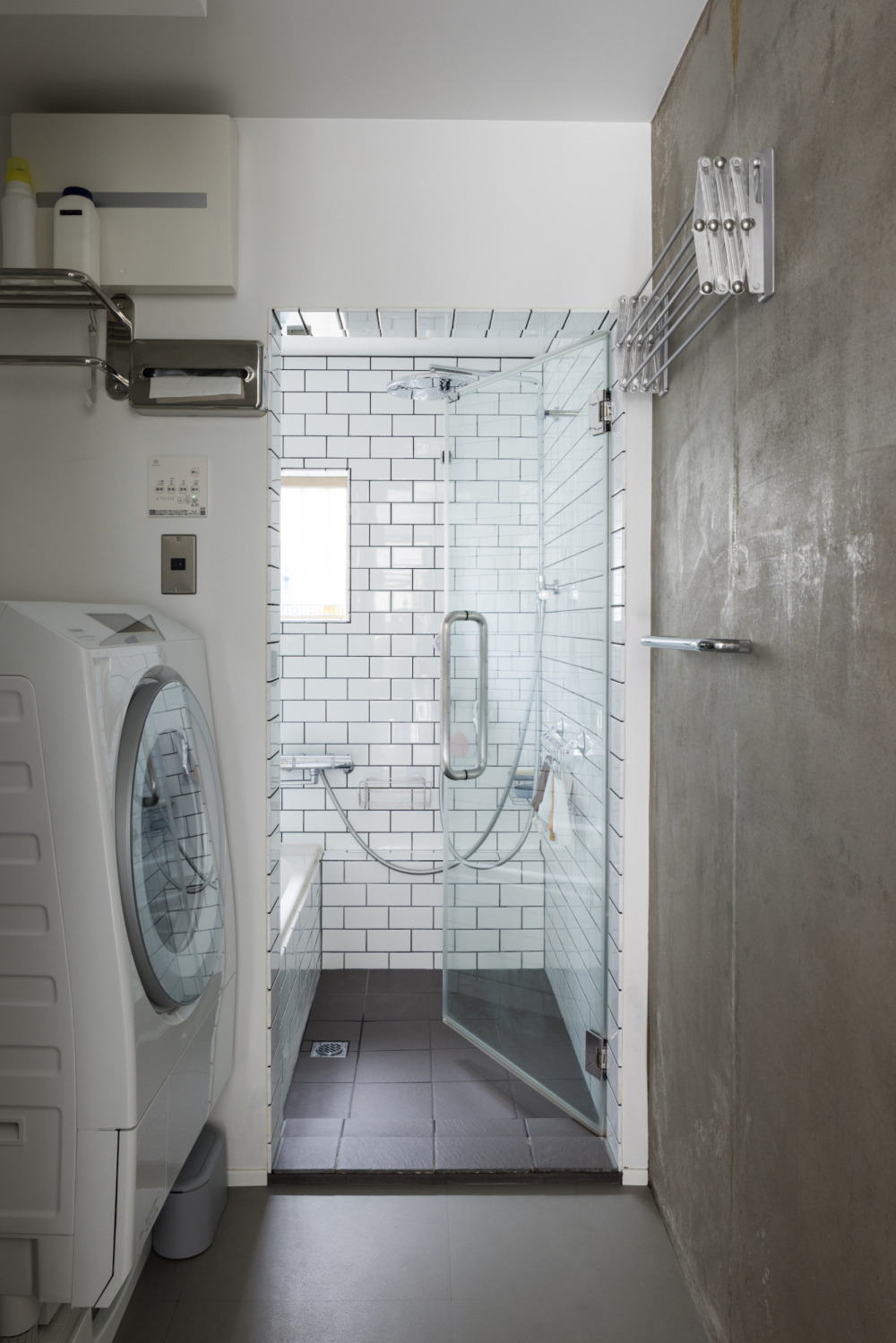 実家を引き継ぎ、“集まるリビング”を中心に再構築した、3世代6人の住まいVol.10