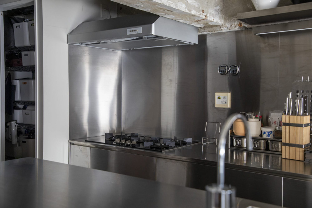 憧れの海外製ハイパワーコンロからはじまったキッチンが主役の家　Vol.2