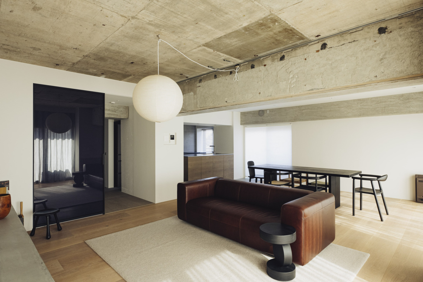 130㎡で始める、夫婦のセカンドステージ。間取りや素材で“ゆとり”を生む工夫を凝らしたマンションリノベ1