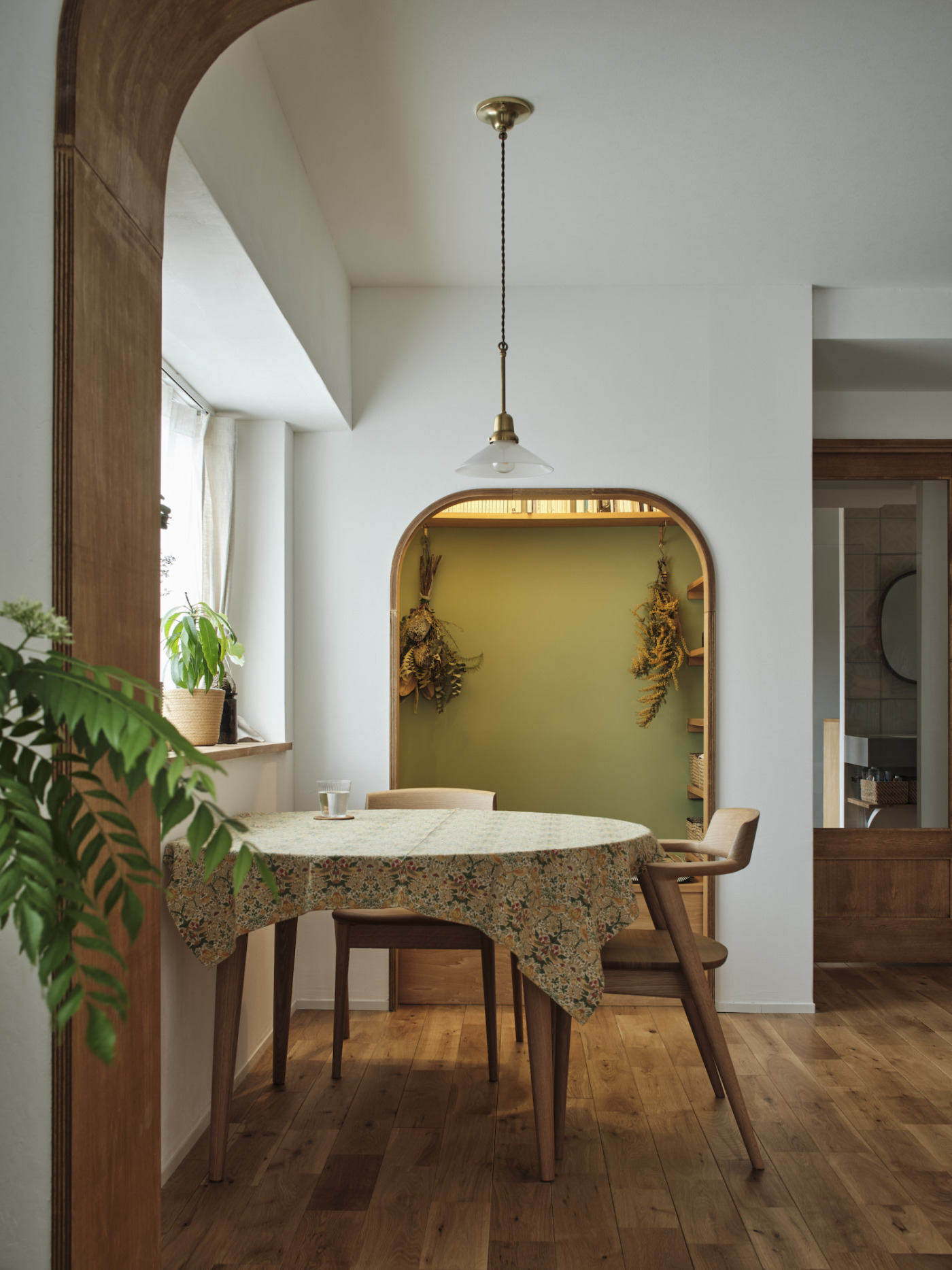 「山登り」と「カメラ」。趣味を日常に取り入れて暮らす、夫婦の住まい5