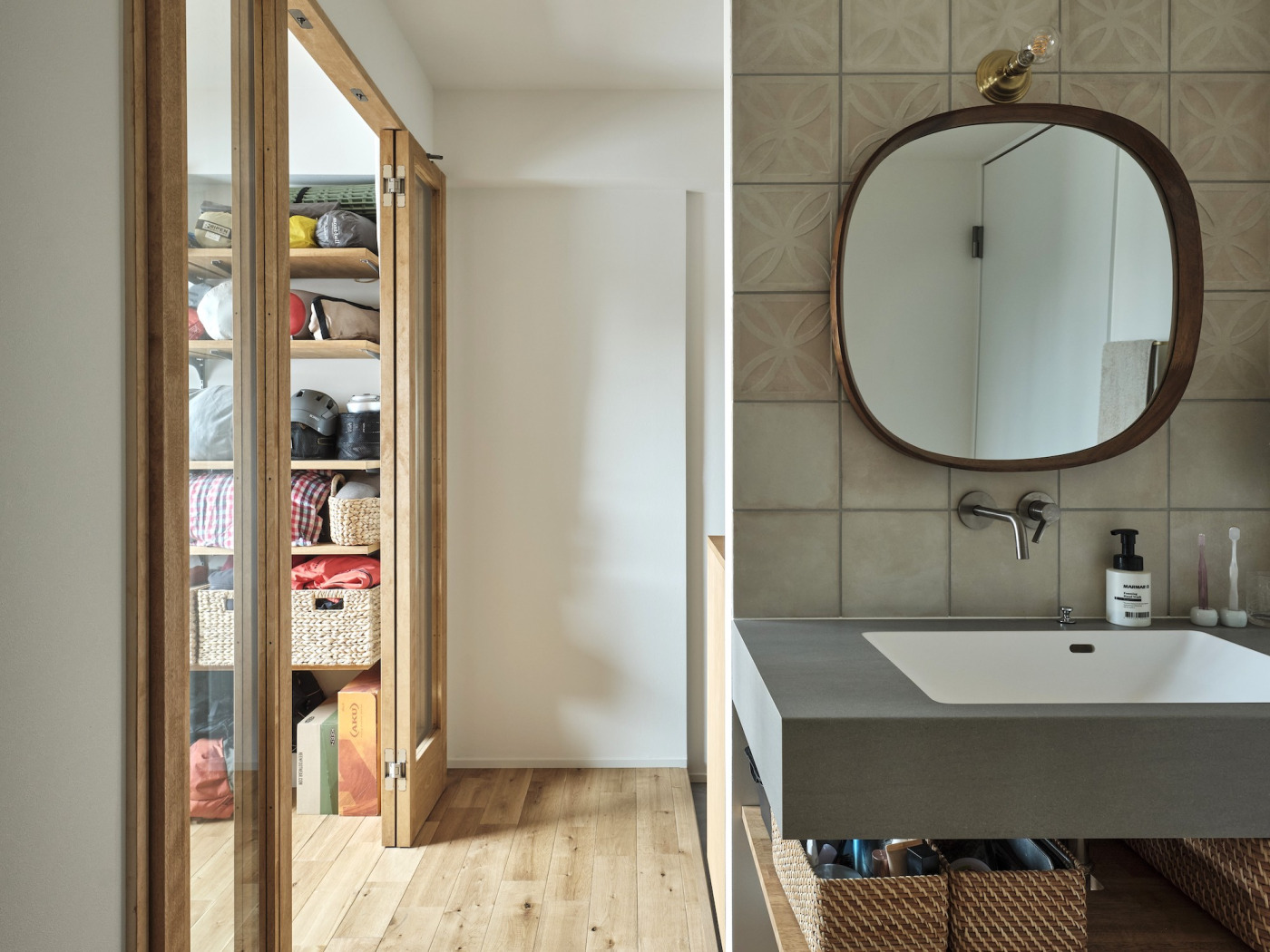 洗面水栓に『壁付けセパレート混合水栓』を採用。