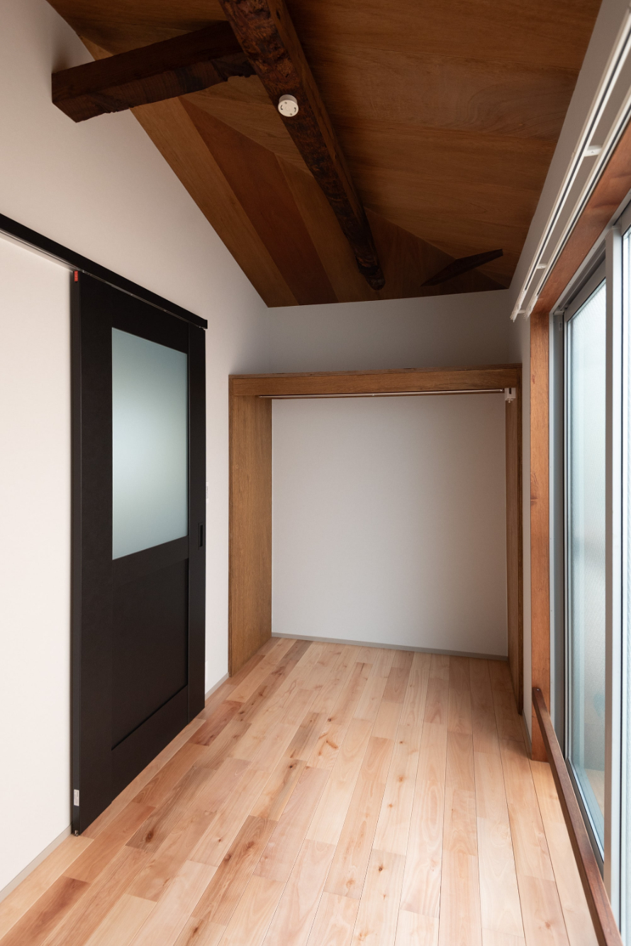 「建て替えるより、リノベしたら？」設計士のひと言が家族の思い出をつないだ、築50年の実家リノベ29