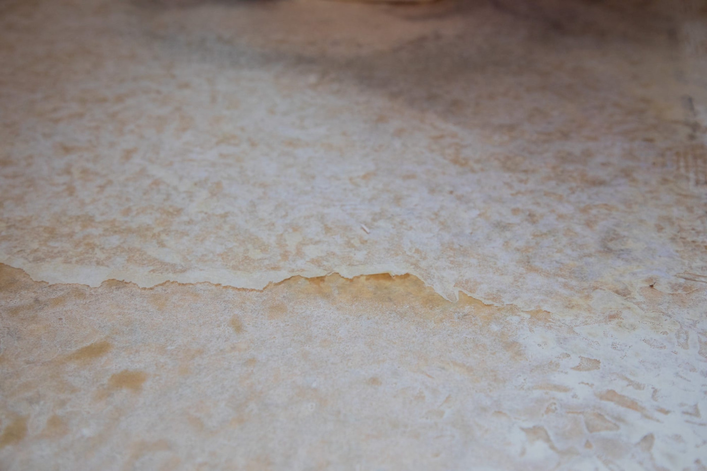 塩ビシートだった、築古戸建のトイレ床を『ハニカムタイル』に変えてみた！34