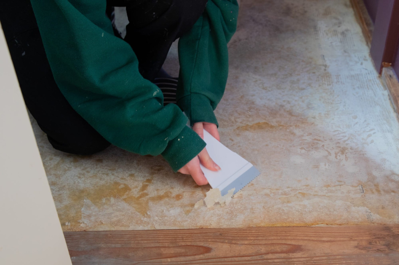 塩ビシートだった、築古戸建のトイレ床を『ハニカムタイル』に変えてみた！36