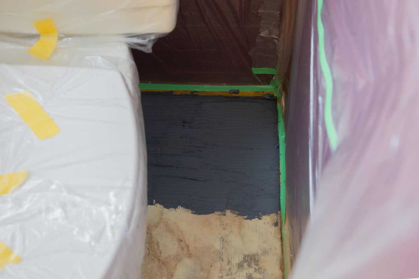 塩ビシートだった、築古戸建のトイレ床を『ハニカムタイル』に変えてみた！78