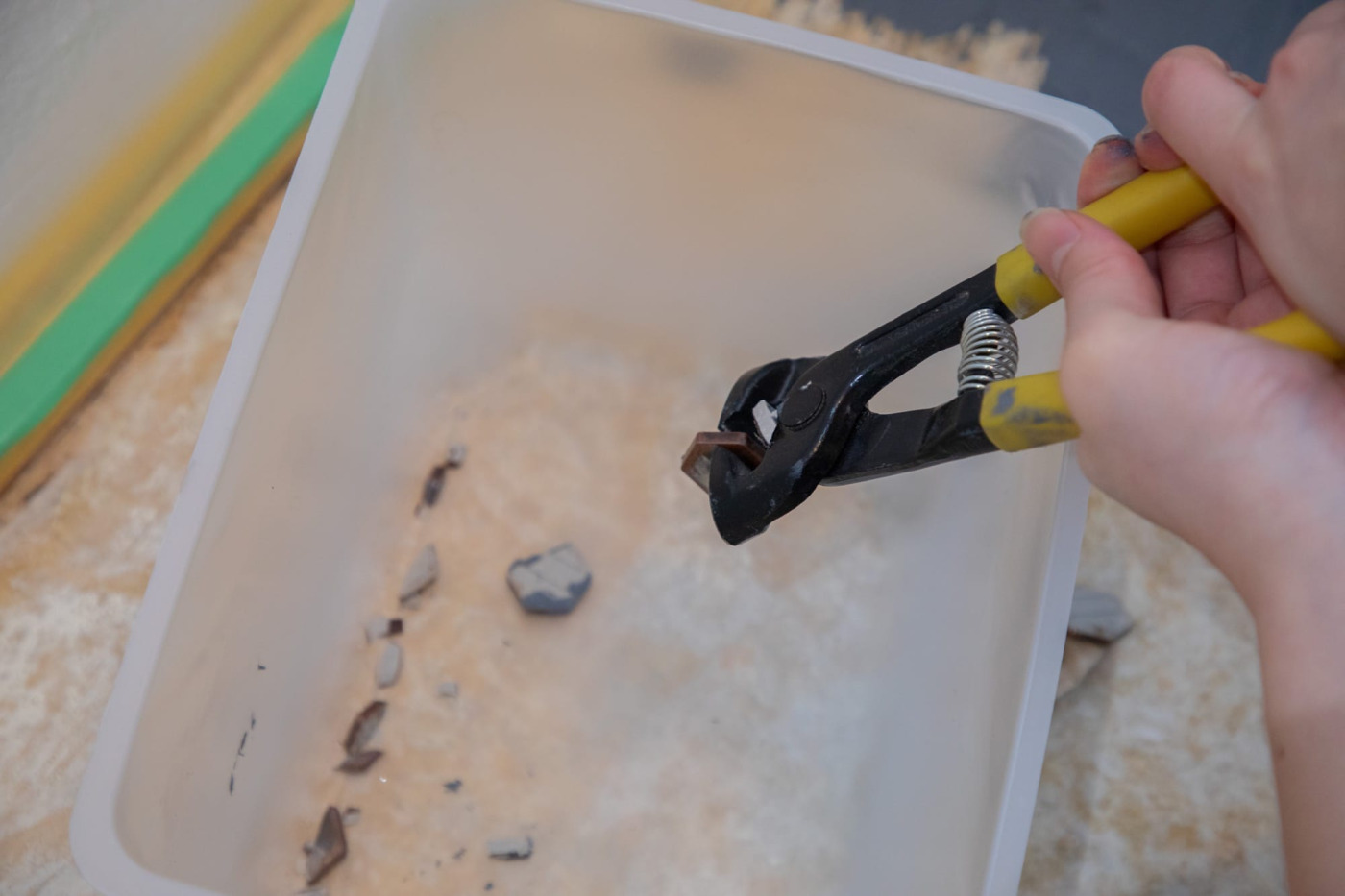 塩ビシートだった、築古戸建のトイレ床を『ハニカムタイル』に変えてみた！94