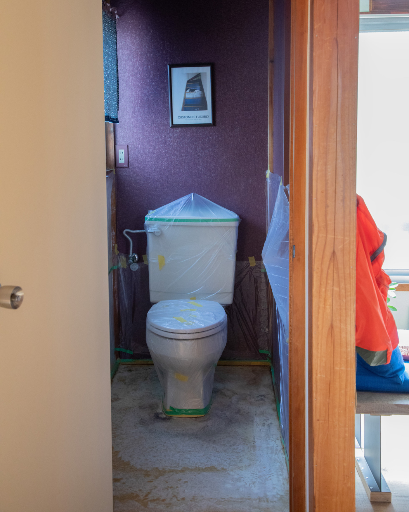 塩ビシートだった、築古戸建のトイレ床を『ハニカムタイル』に変えてみた！70