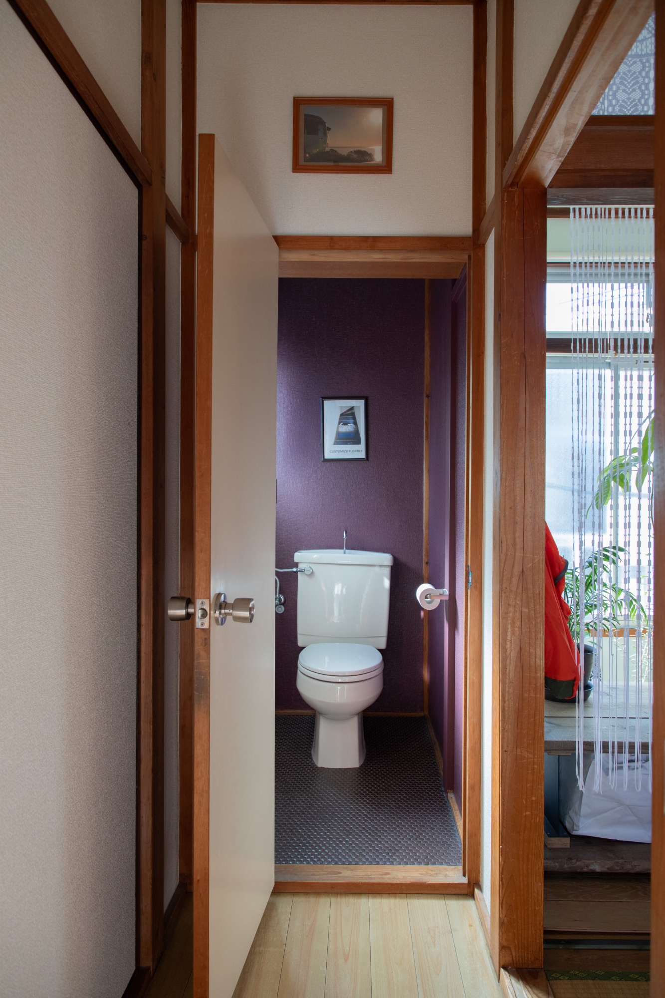 塩ビシートだった、築古戸建のトイレ床を『ハニカムタイル』に変えてみた！181