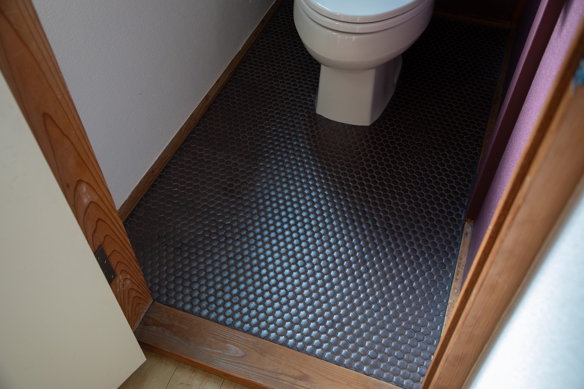 DIYで改装したトイレ