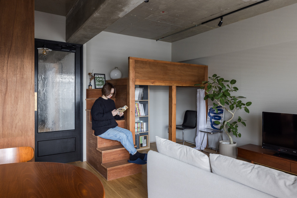 厨房みたいなキッチンと、こもれるロフト。それぞれの“基地で自分時間を満喫する、ふたり暮らしのマンションリノベーション vol.4