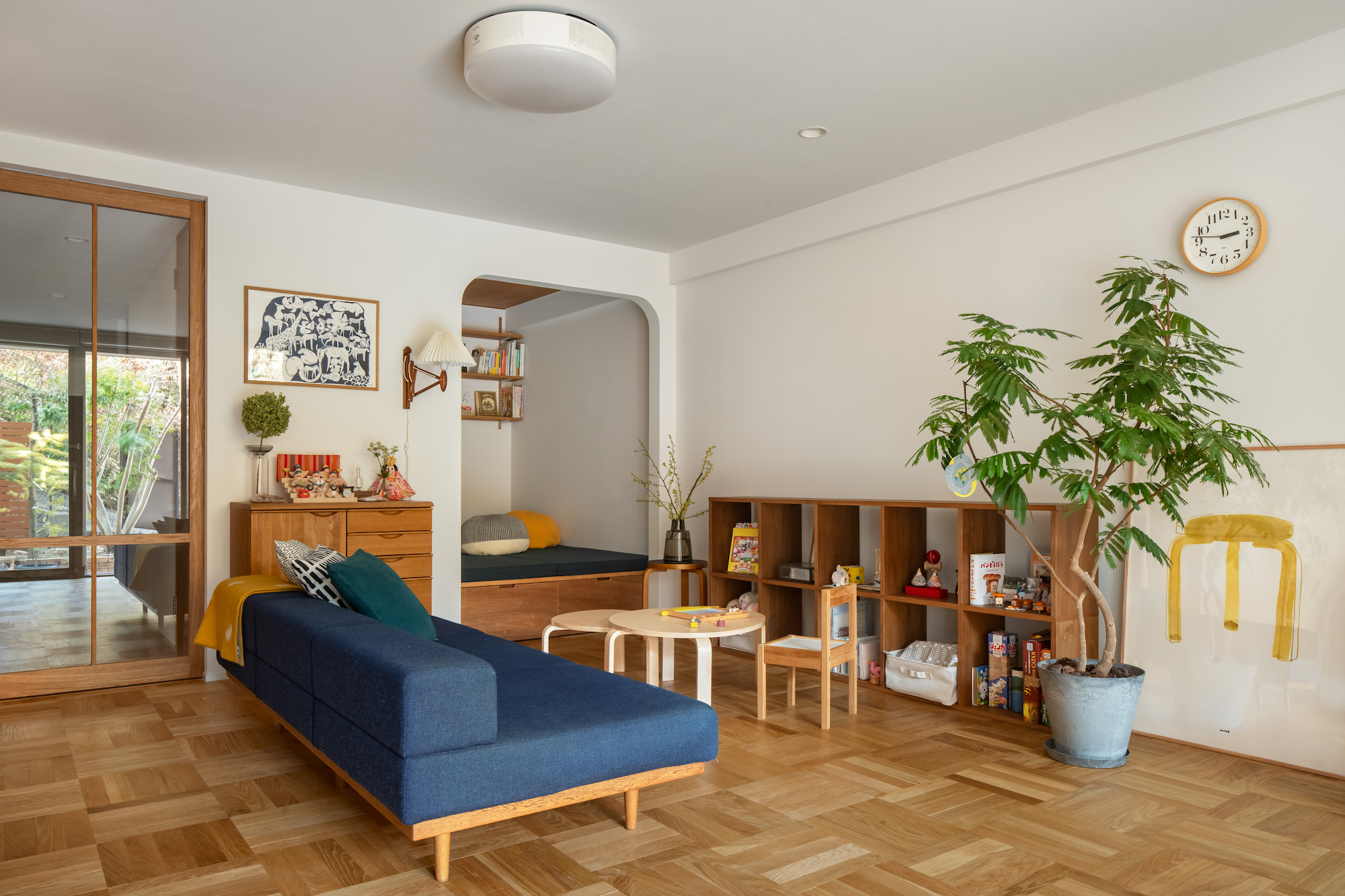 今日はどっち？気分で選べる、のびのびリビングとおこもりヌックのある暮らし　vol.1