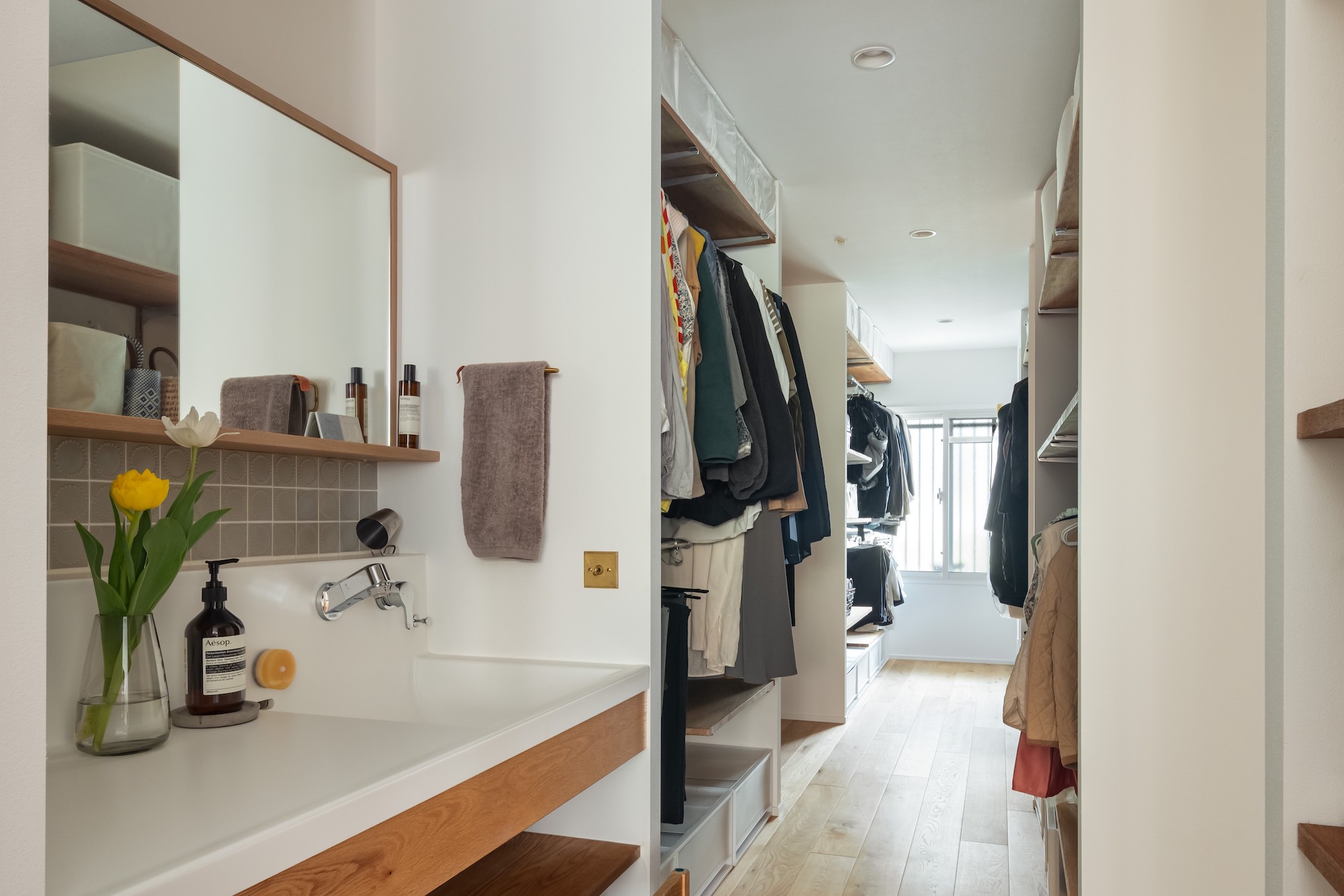 今日はどっち？気分で選べる、のびのびリビングとおこもりヌックのある暮らし　vol.5