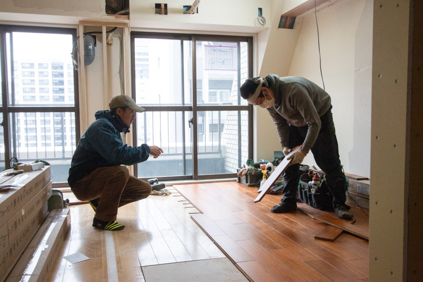 職人さんの声は、商品の改良だけでなく、施工要領づくりや商品記事づくりの参考にもなる。