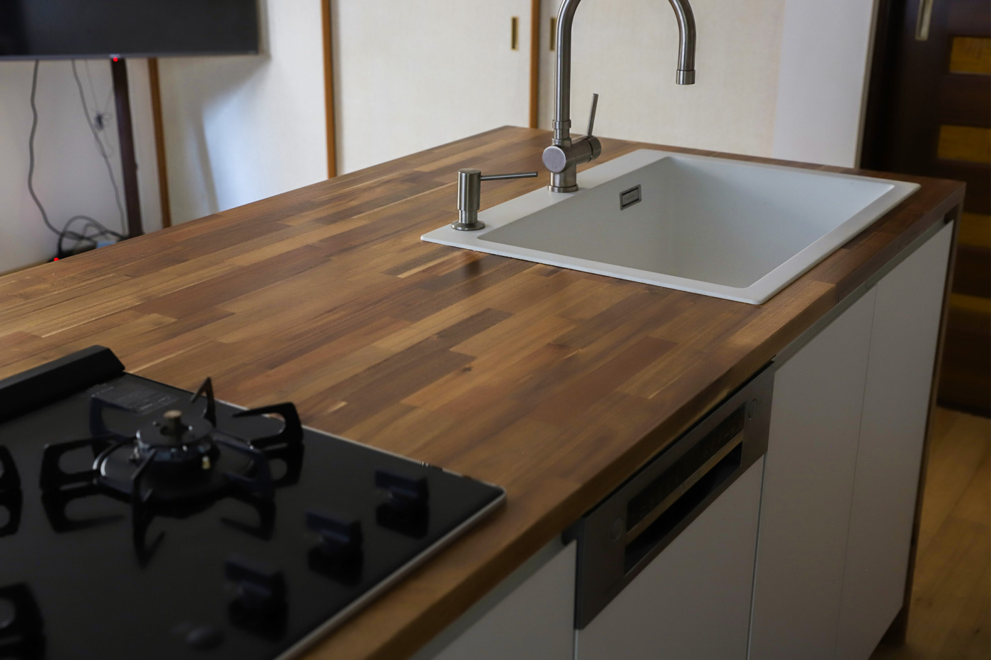 キッチン天板、​実際に​使ってみて​どう？素材別にリアルな使用感とお手入れ事情を徹底レポート51