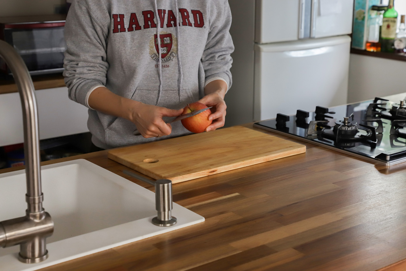 キッチン天板、​実際に​使ってみて​どう？素材別にリアルな使用感とお手入れ事情を徹底レポート57