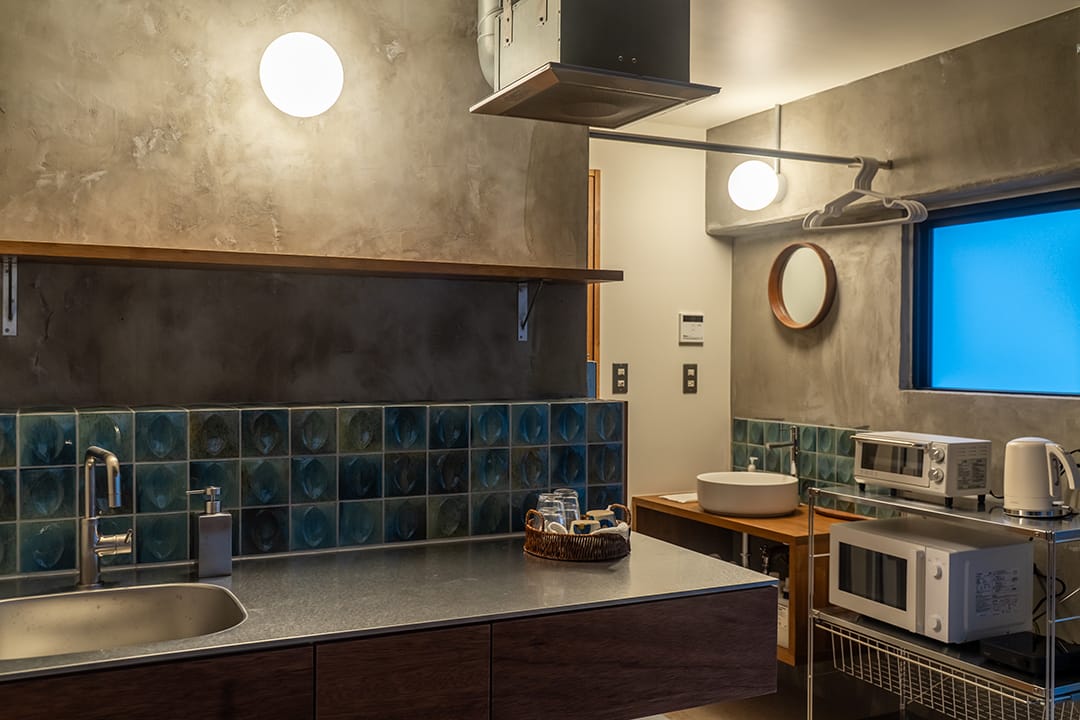 沖縄の民芸“やちむん”が息づく、壺屋の宿「Tsuboya apartment」19