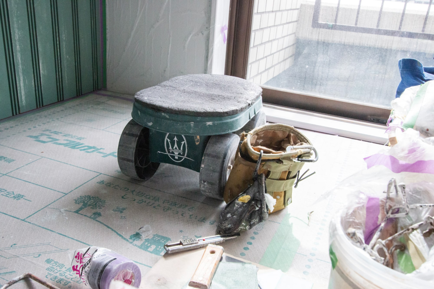 知恵と工夫が詰まった「職人さんの道具シリーズ」。今回の道具は仕事が楽しくなる遊び心も備えていました。