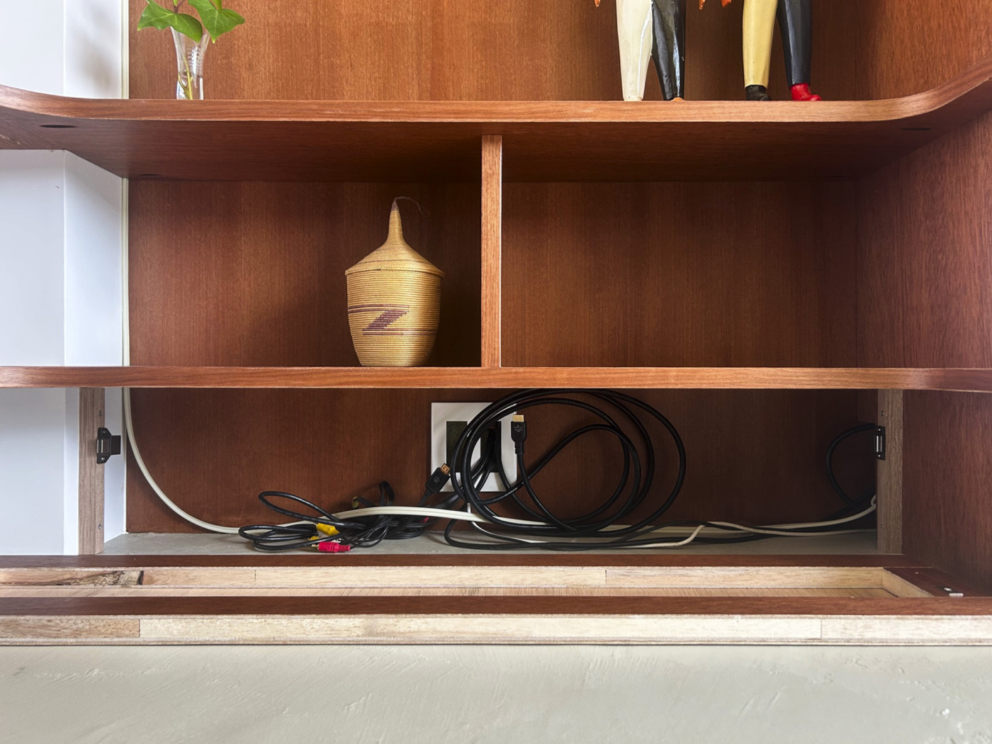 前板を外したところ。