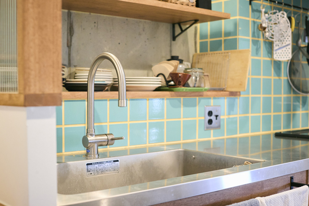 ユニークな仕上げが織りなす、創作的ミッドセンチュリー Vol.13