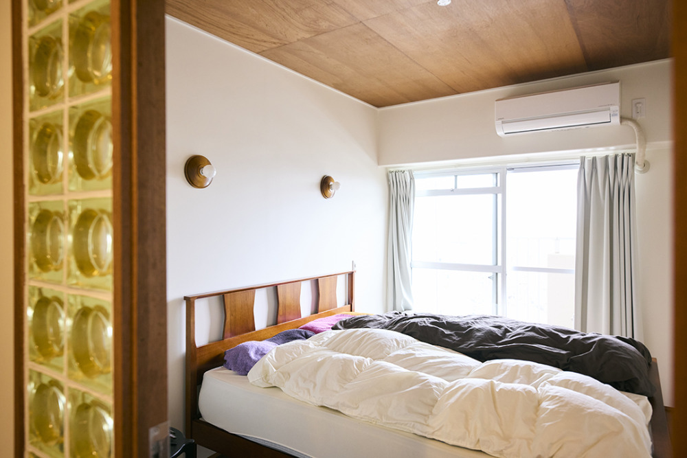 ユニークな仕上げが織りなす、創作的ミッドセンチュリー Vol.21