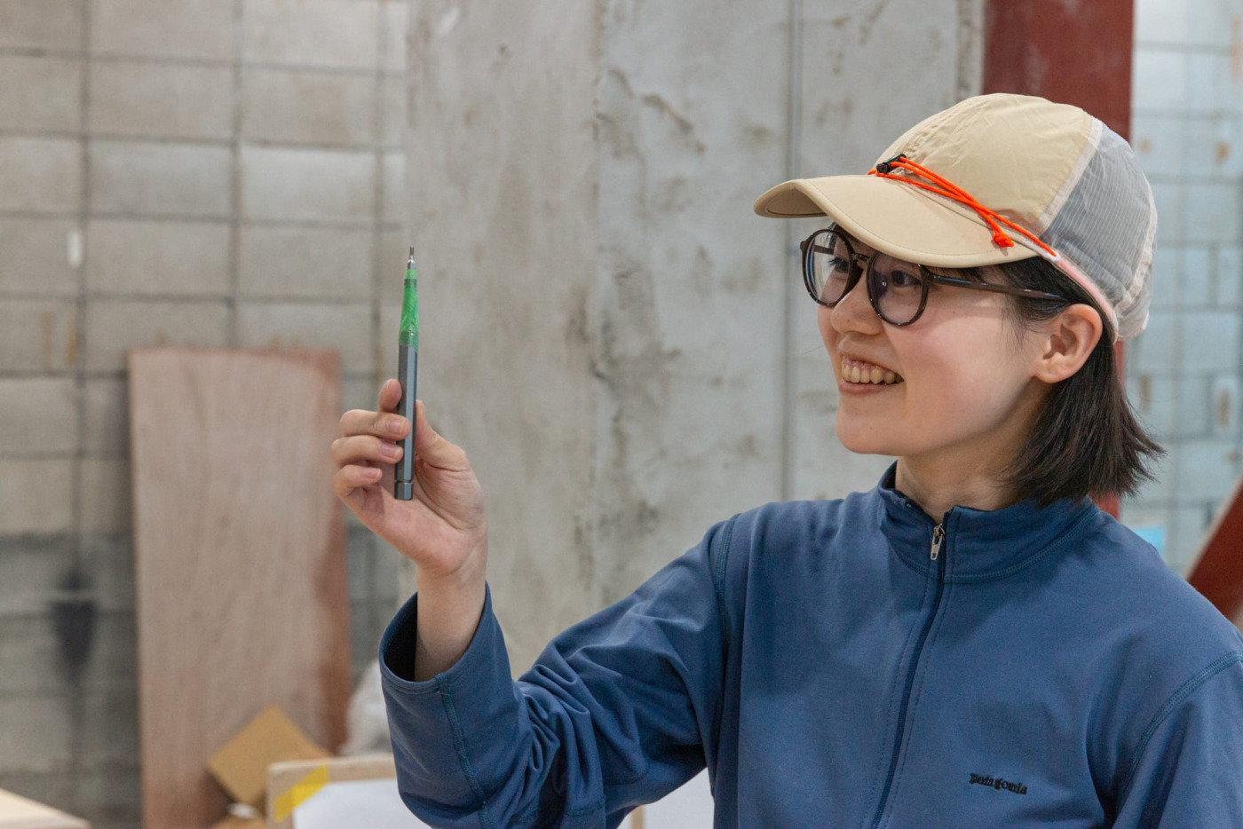 「L型よりもこっちの方が格段に回しやすい！」と2日目に導入されたペン型六角レンチ。