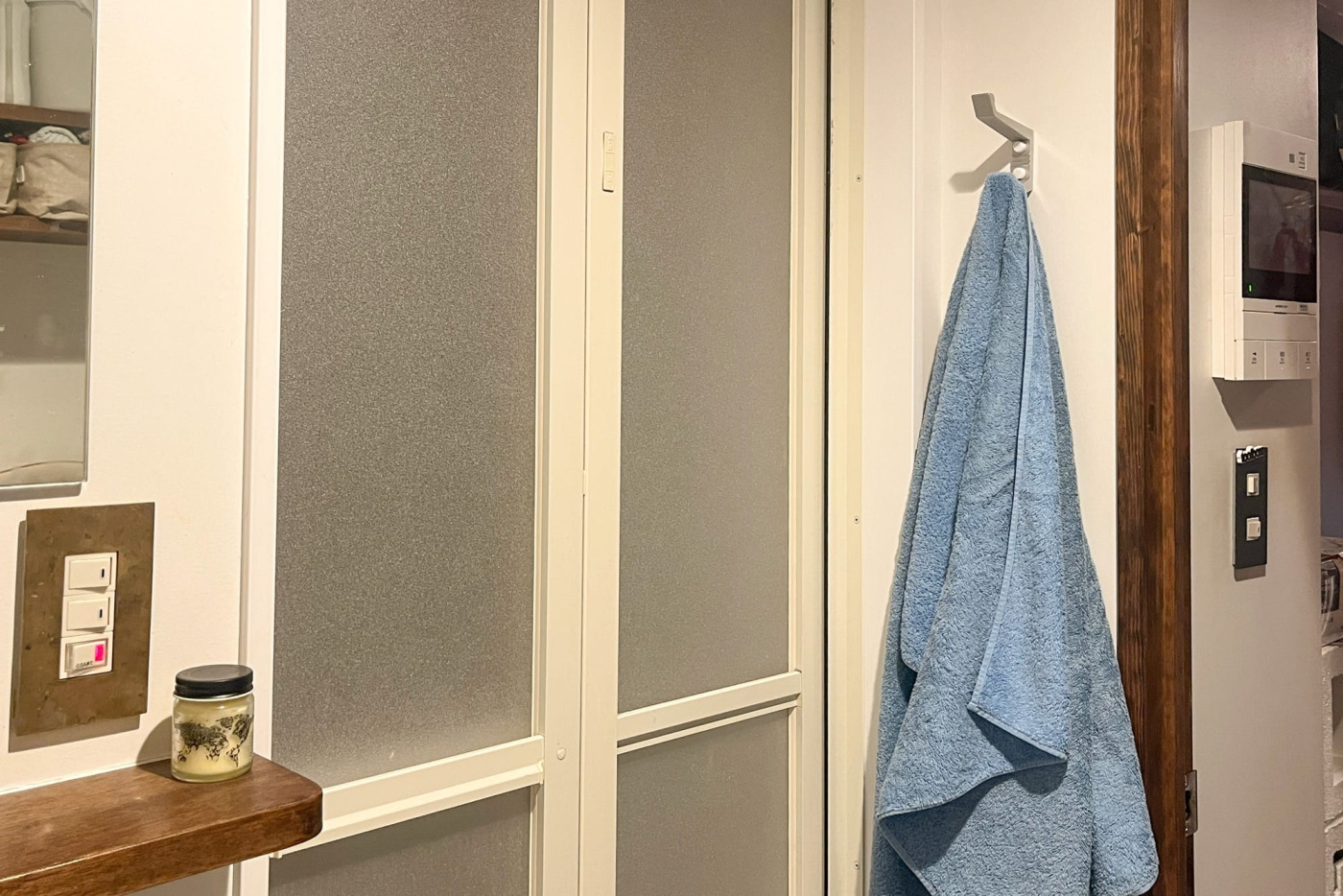 基礎から賃貸向けの方法まで！棚・フックの取り付け方を教わって試してみた89