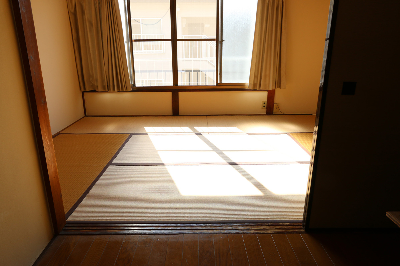 BEFORE　畳ももちろん気持ちいいんですが、、