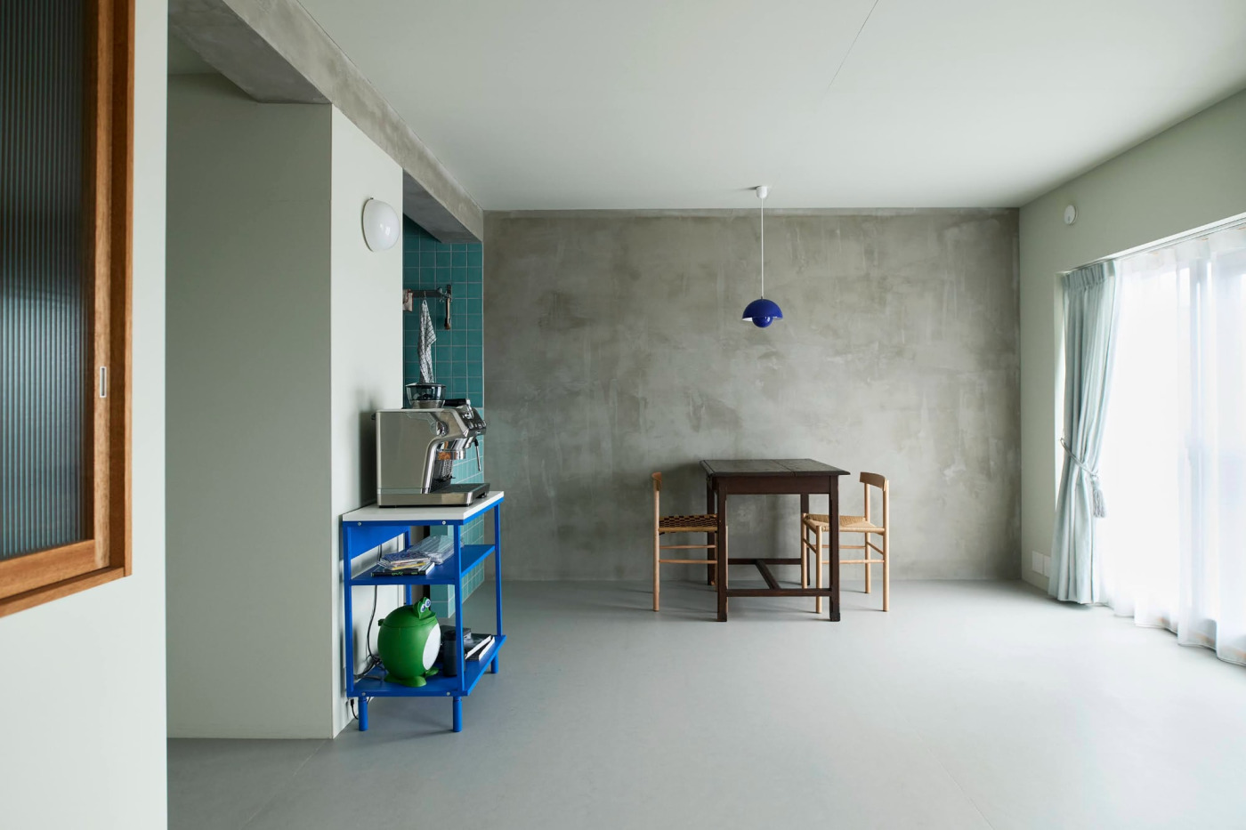 「ひとり暮らしするなら、自分だけの家が欲しい」。地方移住×マンションリノベで叶えた「私の好きな部屋」21
