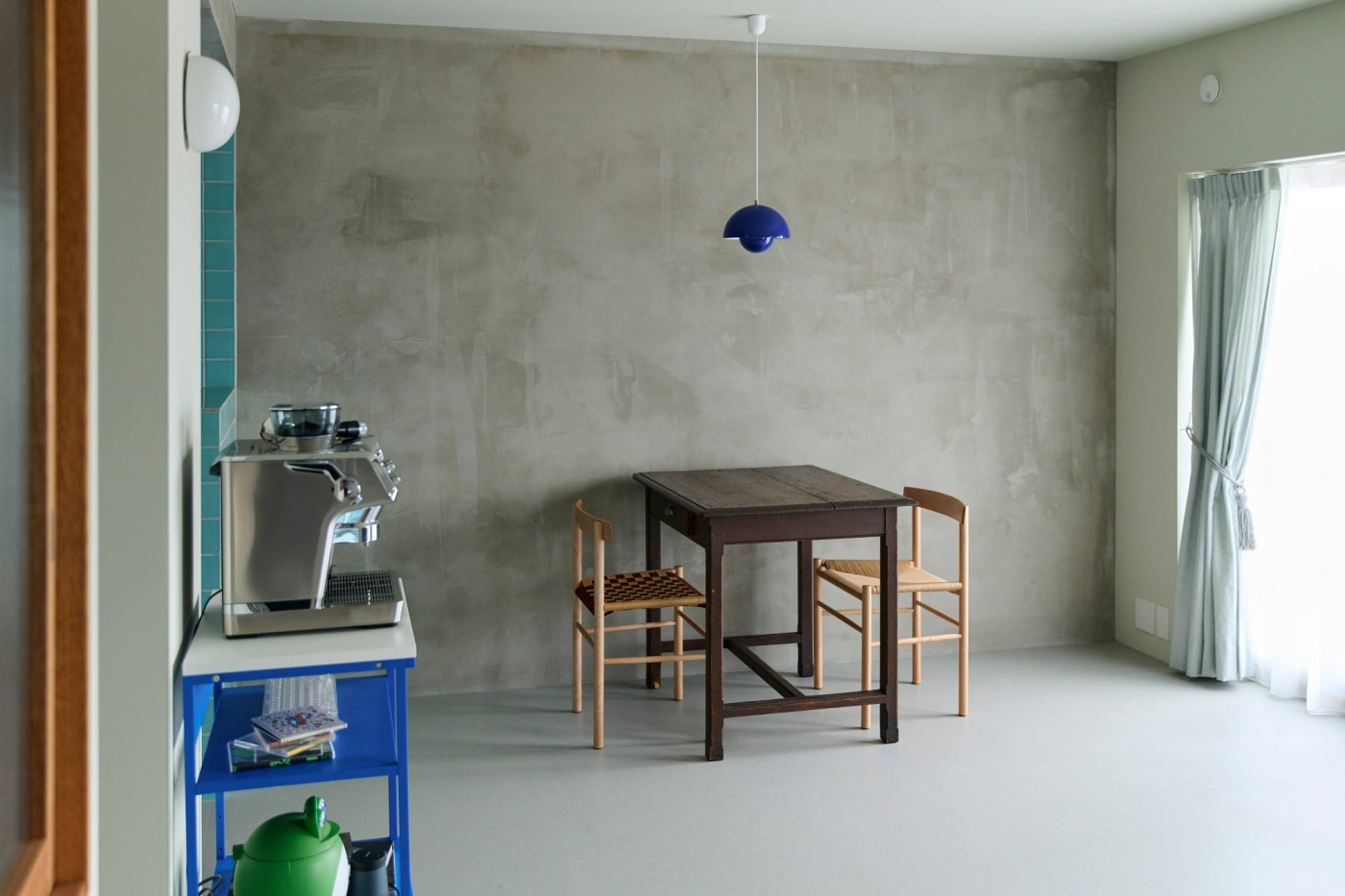「ひとり暮らしするなら、自分だけの家が欲しい」。地方移住×マンションリノベで叶えた「私の好きな部屋」31