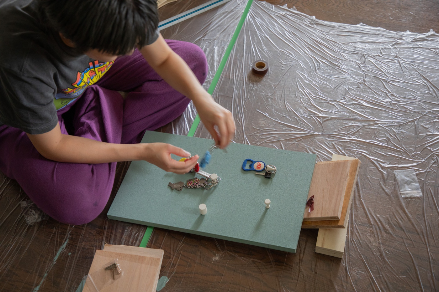 壁に穴を開けない「壁面収納DIY」。賃貸でもできる、立てかけ収納をつくってみた！106
