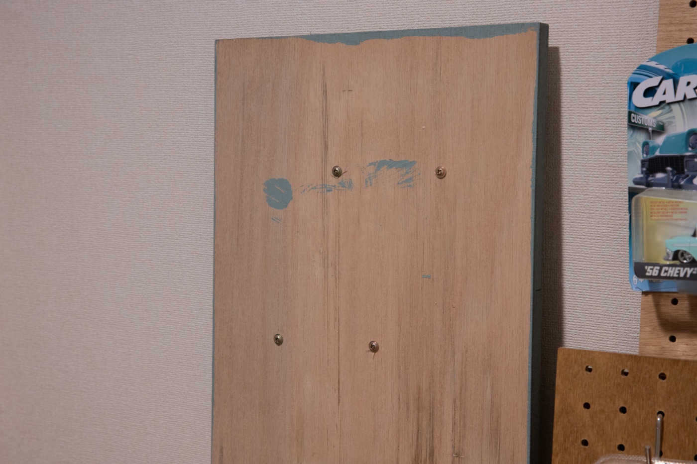 壁に穴を開けない「壁面収納DIY」。賃貸でもできる、立てかけ収納をつくってみた！116